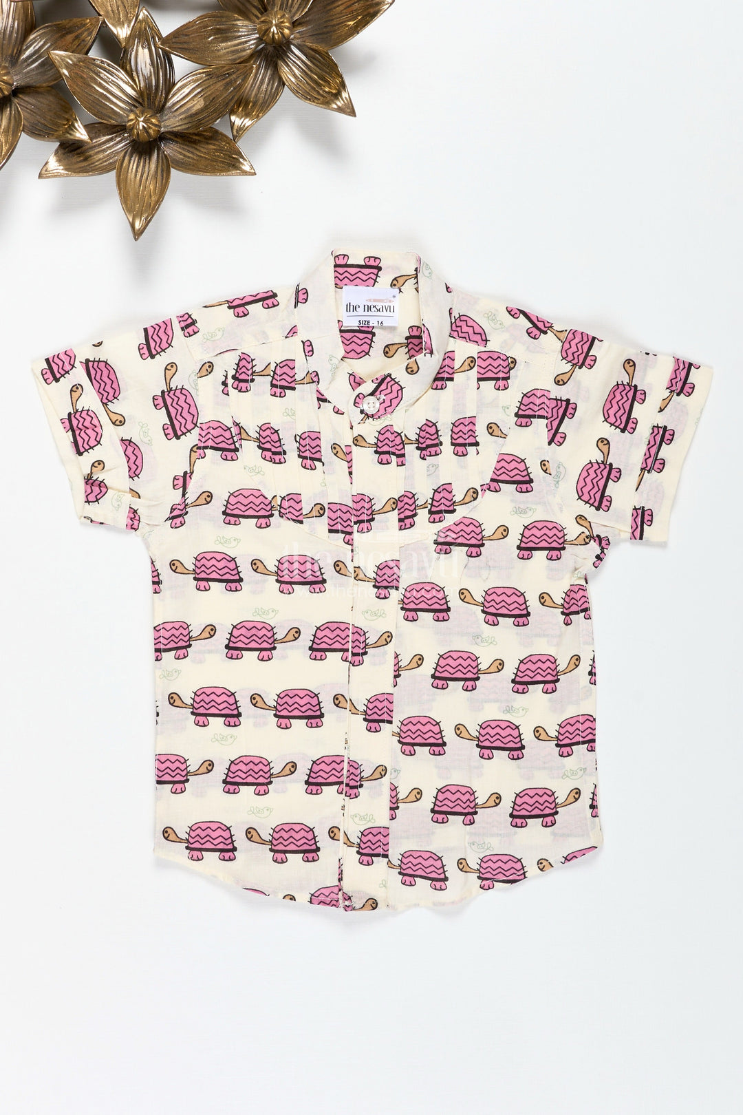 The Nesavu Boys Cotton Shirt Boys Cotton Shirt with Maroon Turtle Print for Quirky Ethnic Style Nesavu 16 (1Y) / Pink BS256B-16 Nesavu Boys Cotton Shirt Maroon Turtle Print Ethnic Casual Wear Kids