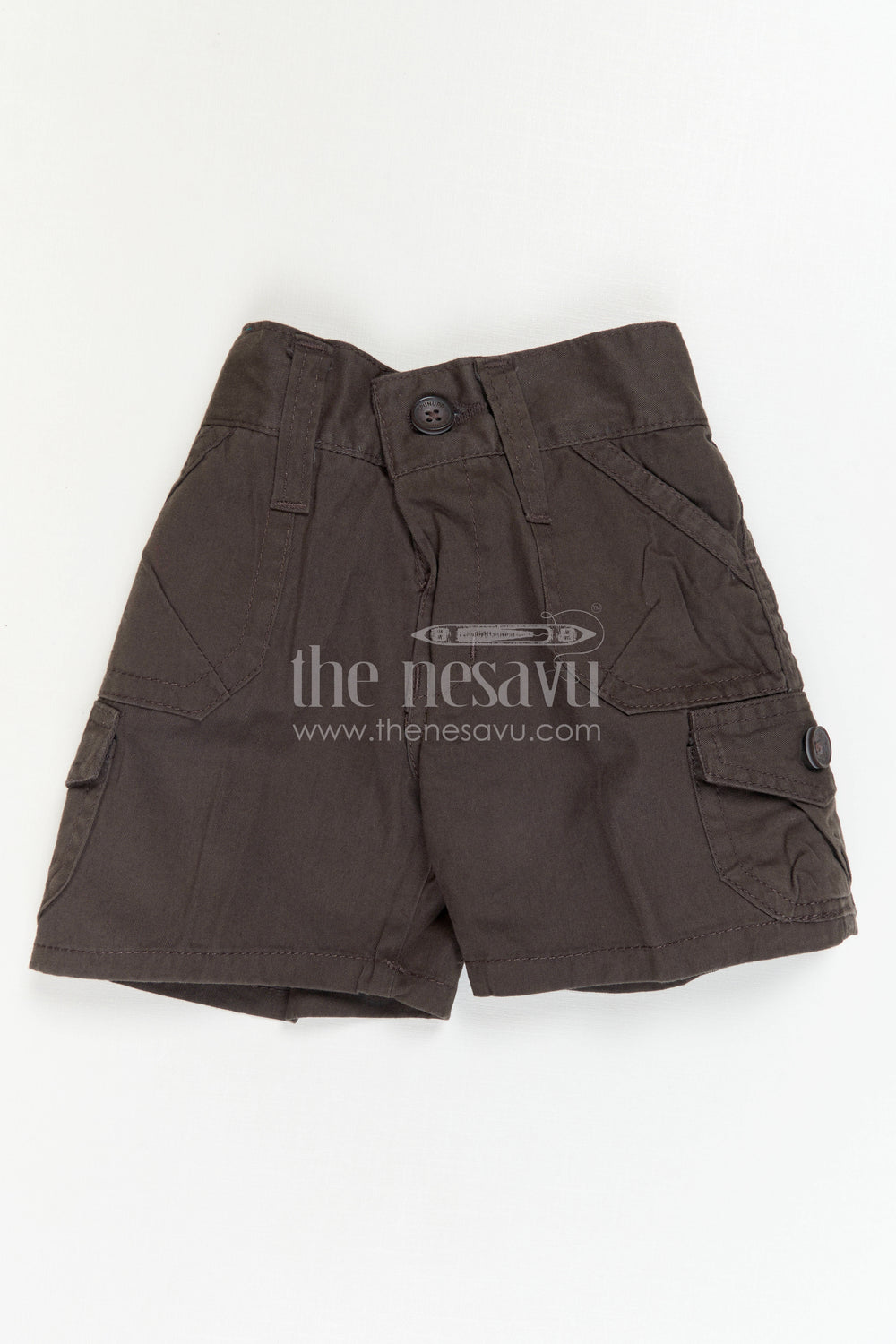 The Nesavu Boys Shorts Boys Cotton Shorts for Everyday Ease and Mobility Nesavu Nesavu cotton boys shorts with button flap pockets – perfect for daily wear and school outings