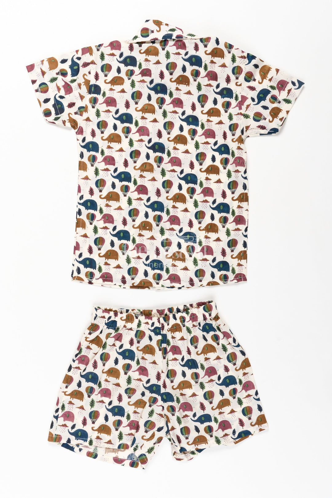 The Nesavu Boys Casual Set Boys Cotton Summer Dresses Casual Set with Earth-Tone Elephant and Balloon Print Nesavu Nesavu Boys Cotton Summer Dresses Casual Set Elephant Balloon Print Matching Shorts