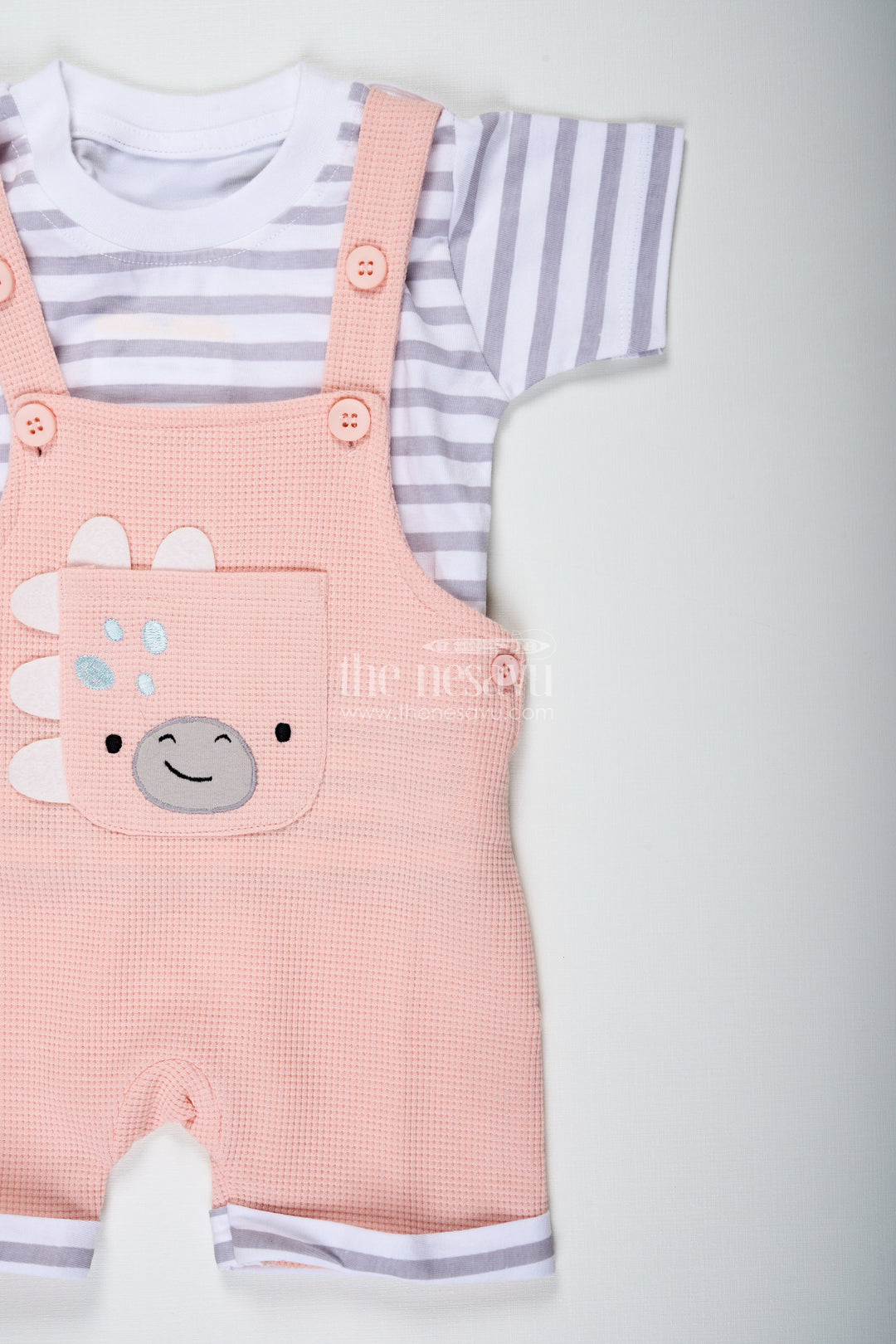 The Nesavu Boys Casual Set Boys Cotton Waffle Knit Peach Dress Casual Set with Striped Tee and Bear Face Dungaree for Everyday Play Nesavu Nesavu Boys Peach Dress Casual Set Cotton Waffle Knit Dungaree Striped Tee Featuring Bear Face