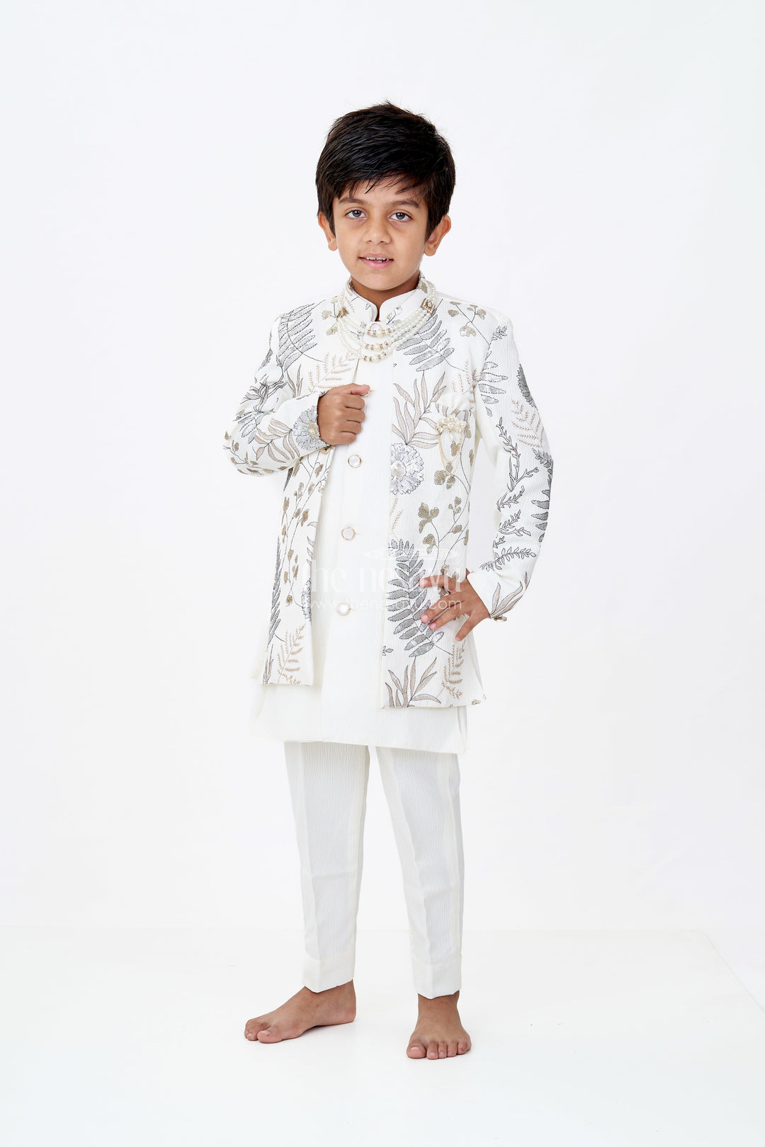 The Nesavu Boys Jacket Sets Boys Cream Kurta with Nehru Jacket in Silk Blend with Intricate Embroidery and Designer Brooch Nesavu 14 (6M) / Cream BES643B-14 Boys Cream Kurta Nehru Jacket Silk Blend Embroidery Designer Brooch | The Nesavu