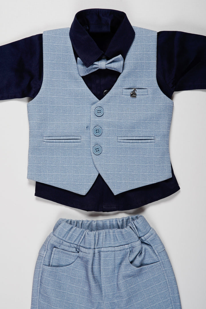 The Nesavu Boys Casual Set Boys Dapper Light Grey Suit Set with Navy Accents and Bow Tie Nesavu Boys Formal Light Grey and Navy Suit Set | Stylish Wedding Attire for Young Boys | The Nesavu