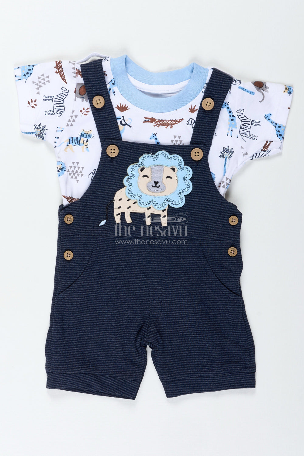 The Nesavu Boys Casual Set Boys Digital Printing T Shirts and Pant Set in Cotton Corduroy with Blue Overalls and Giraffe Patch for Creative Outfits Nesavu Nesavu Boys Digital Printing T Shirts Pant Set Corduroy Overalls Animal Themed Tee
