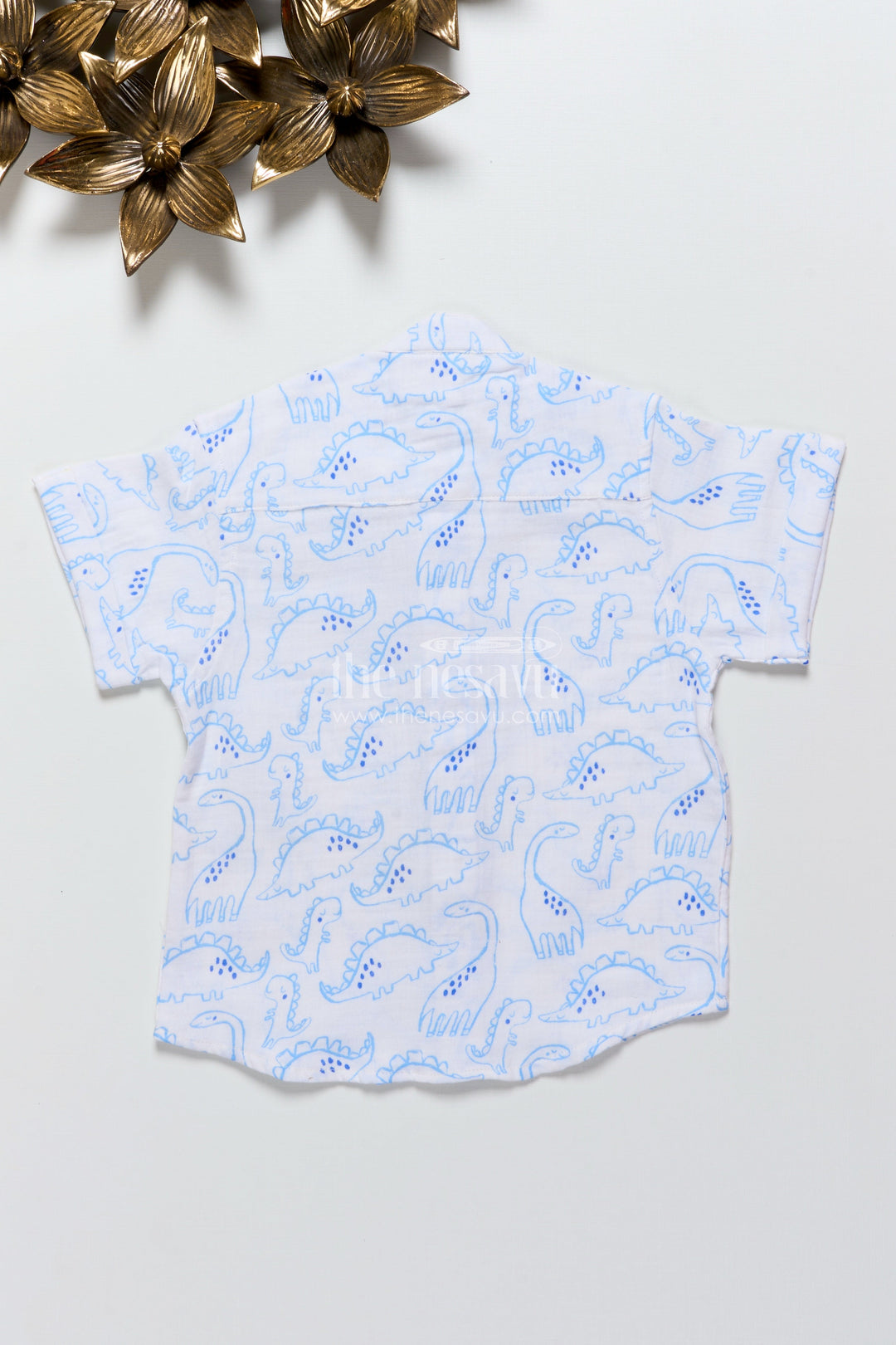 The Nesavu Boys Cotton Shirt Boys Dinosaur Print Muslin Shirt for Playful Everyday Dressing Nesavu Nesavu boys muslin cotton shirt dinosaur print playtime birthday parties casual wear