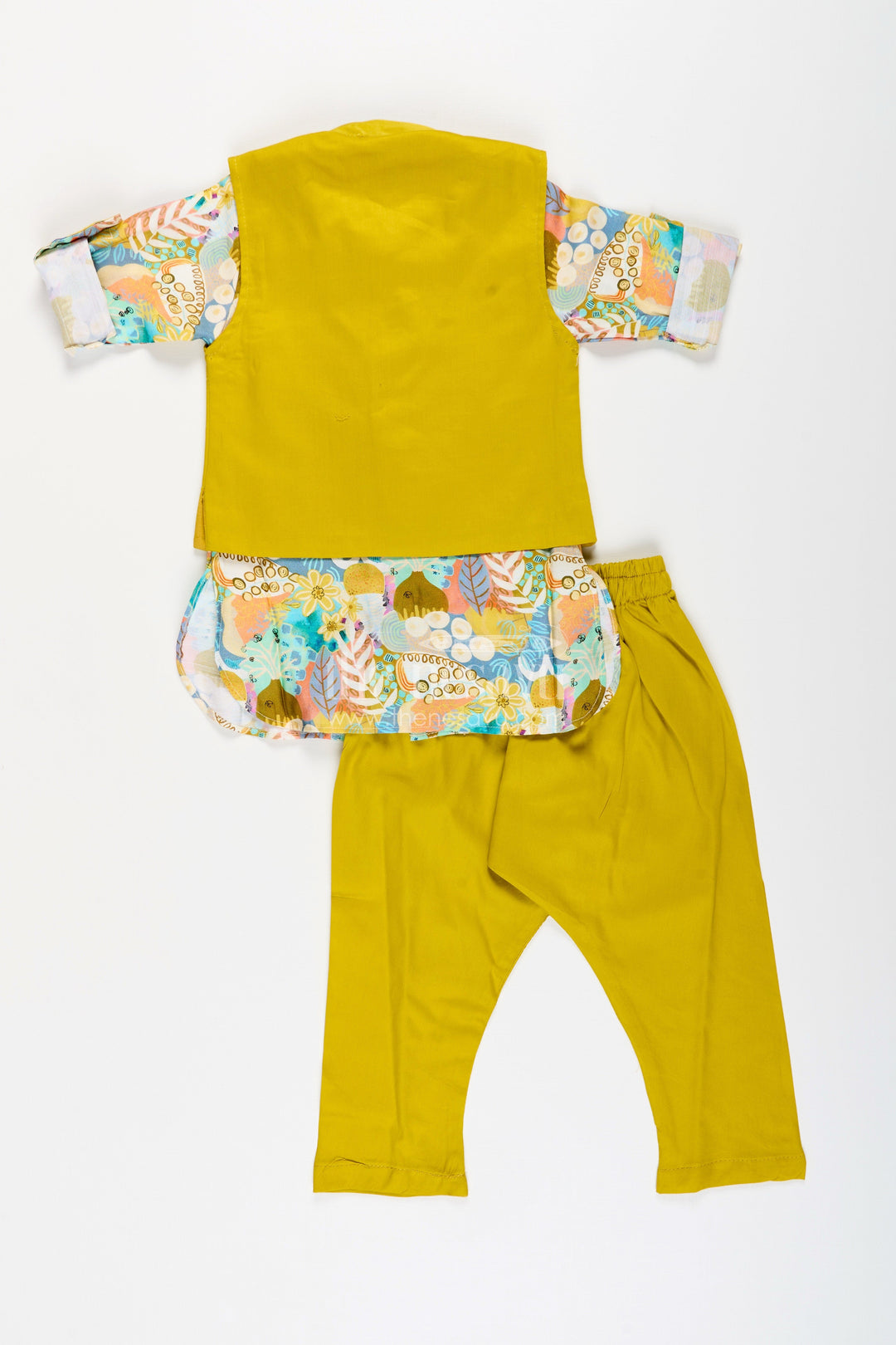 The Nesavu Boys Jacket Sets Boys Ethnic Jacket Set with Digital Floral Print for Festive Occasions Nesavu Nesavu boys ethnic cotton jacket set floral print Nehru jacket  festive ready