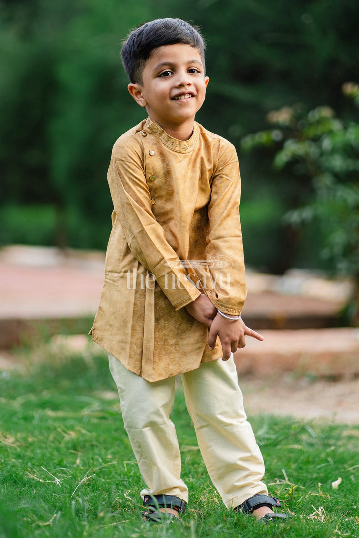 The Nesavu Boys Kurtha Set Boys Green Tie-Dye Kurta Set with Asymmetrical Front Button Design and Pajama Nesavu Nesavu Boys Green Tie-Dye Kurta Set Embroidered Collar White Pajama Special Occasions