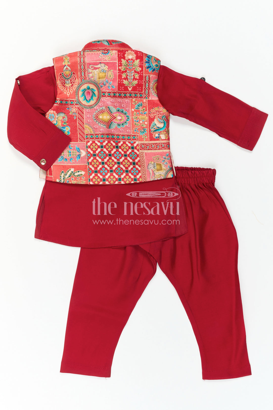 The Nesavu Boys Jacket Sets Boys Kurta Jacket Set for Festive Occasions and Family Weddings Nesavu Nesavu Boys Festive Kurta Jacket Set With Printed Ethnic Jacket For Weddings And Celebrations