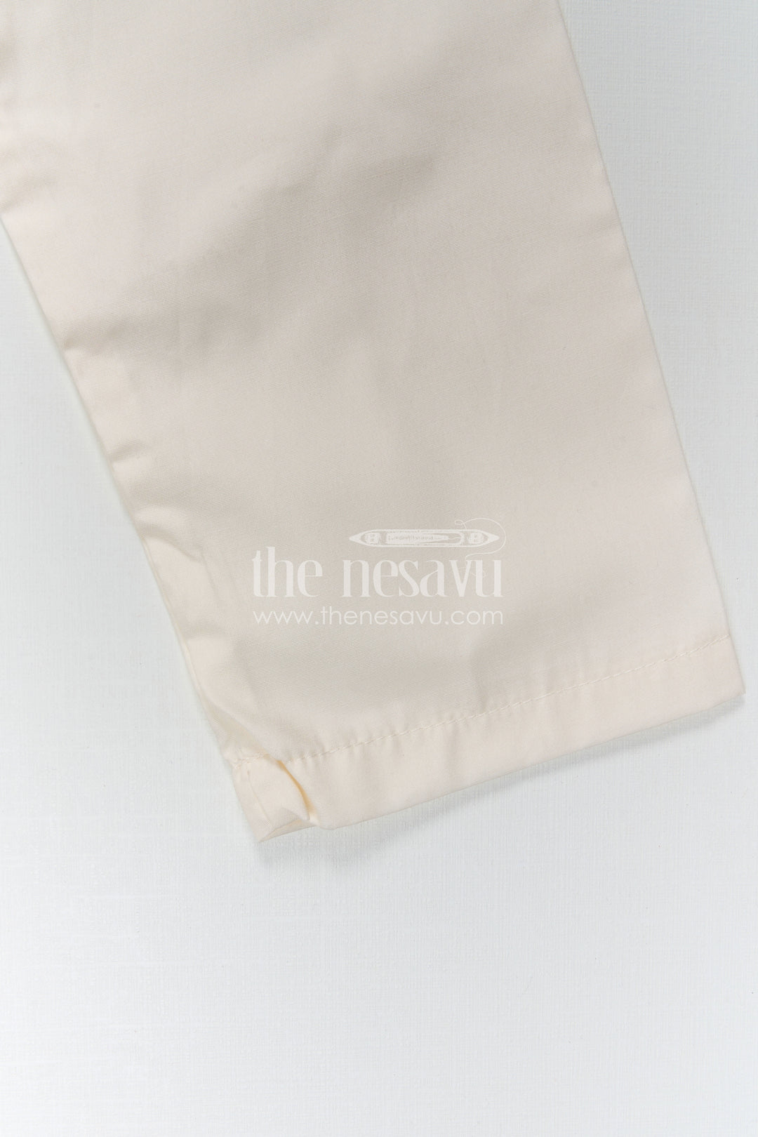 The Nesavu Boys Kurtha Set Boys Kurta Set for Weddings and Festive Celebrations Nesavu Nesavu Boys Green Kurta Set In Viscose Silk With Embroidery For Weddings And Festive Celebrations