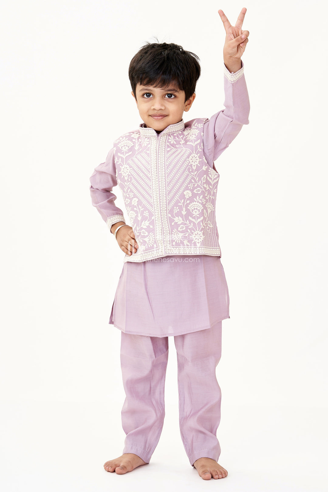 The Nesavu Boys Kurtha Set Boys Kurta with Pocket in Mauve Cotton Blend and Embroidered Thread Work Jacket Nesavu 16 (1Y) / Purple BES687A-16 Boys Kurta Pocket Mauve Cotton Blend Thread Embroidered Jacket | The Nesavu