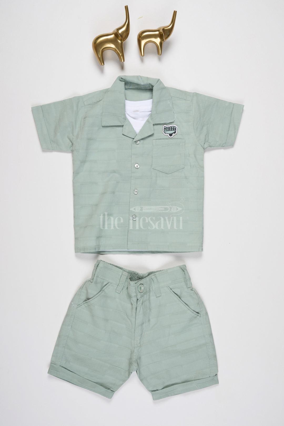 The Nesavu Boys Casual Set Boys Light Green Casual Set with Button-Down Shirt, Graphic Shirt, and Matching Shorts Nesavu Nesavu Boys Light Green Casual Set Graphic Shirt Button-Down Shirt Shorts Playdates