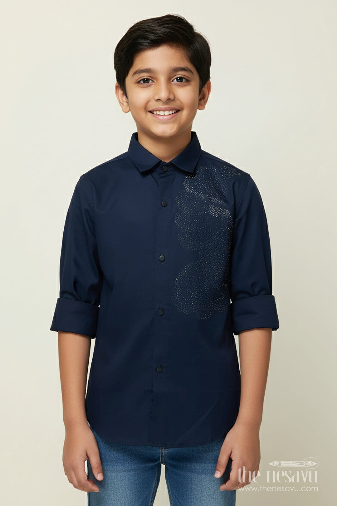 The Nesavu Boys Cotton Shirt Boys Navy Blue Shirt with Silver Abstract Print Cotton Blend formal Wear Nesavu 26 (6Y) / Blue BS350A-26 Boys navy blue shirt abstract print cotton blend formal shirt events