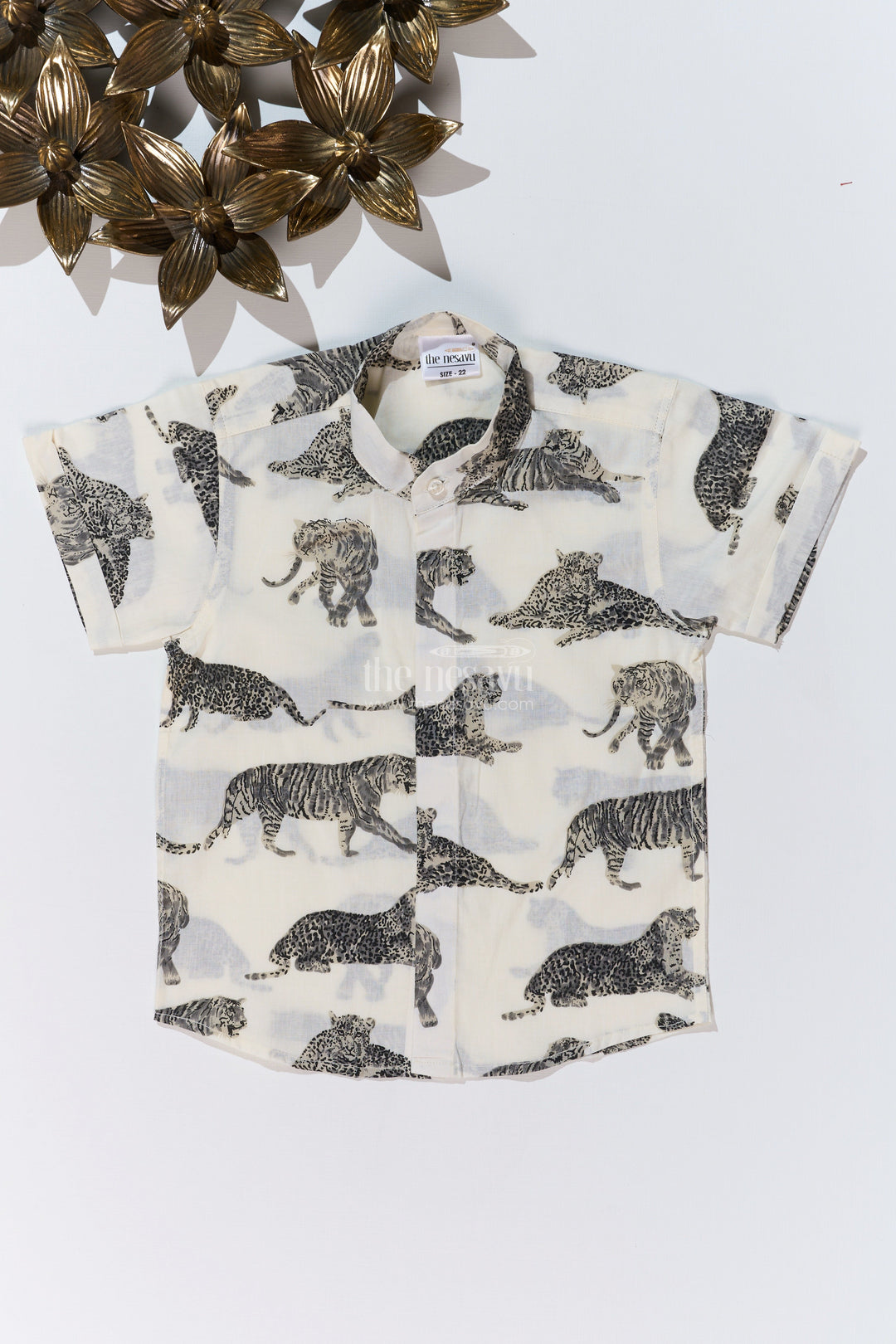 The Nesavu Boys Cotton Shirt Boys New Half Sleeve Shirts in Cotton Block Print with Monochrome Jungle Design Nesavu 16 (1Y) / White BS239B-16 Boys New Half Sleeve Shirts Cotton Block Print Black White Jungle Print | The Nesavu