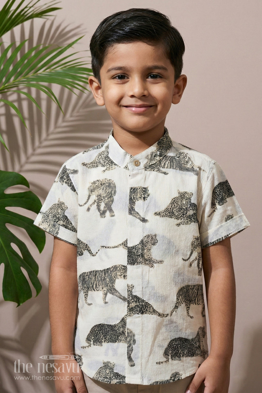 The Nesavu Boys Cotton Shirt Boys New Half Sleeve Shirts in Cotton Block Print with Monochrome Jungle Design Nesavu 16 (1Y) / White BS239B-16 Boys New Half Sleeve Shirts Cotton Block Print Black White Jungle Print | The Nesavu