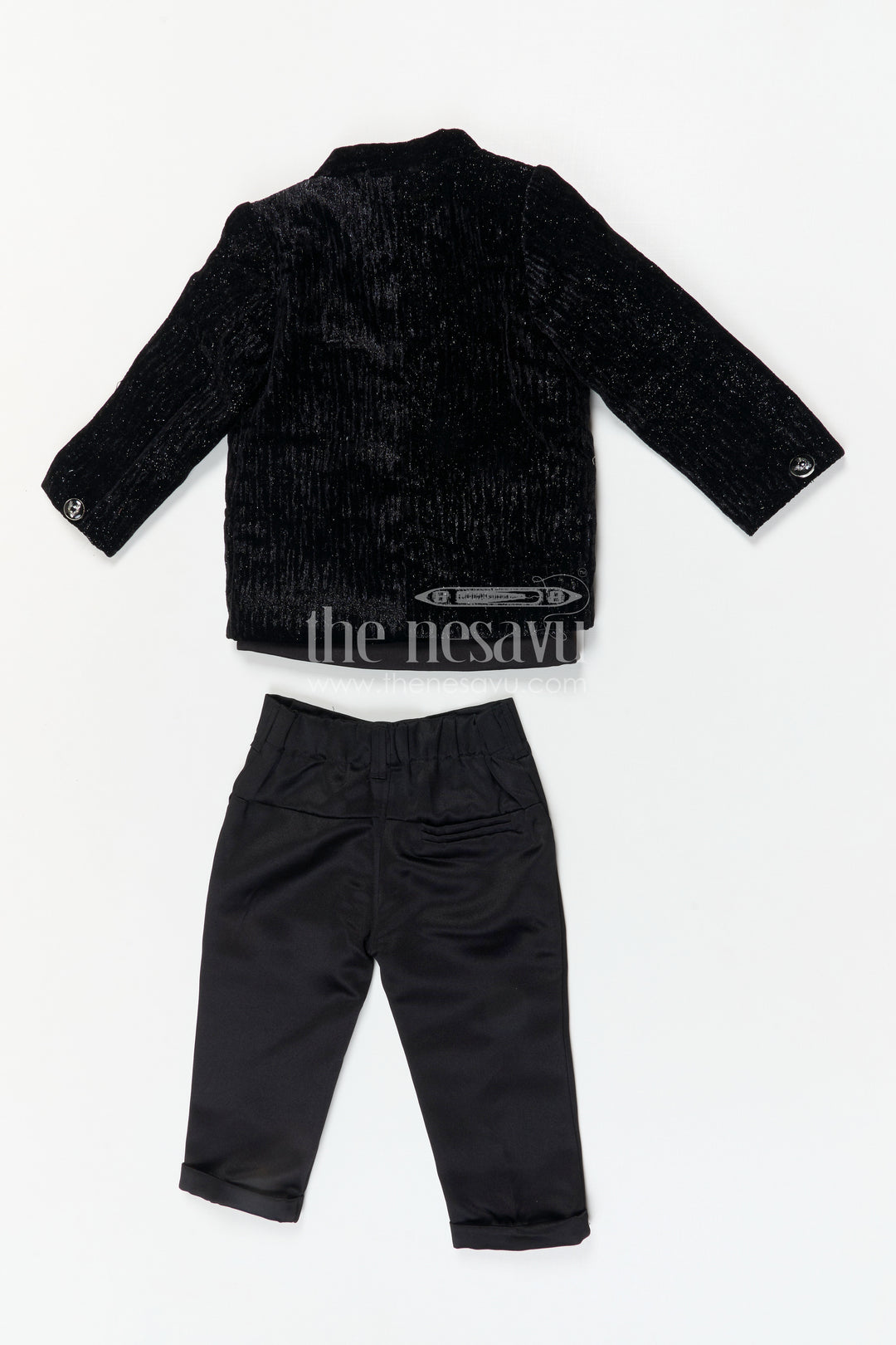 The Nesavu Boys Jacket Sets Boys Party Wear Velvet Jacket Set for Weddings and Evening Events Nesavu Nesavu boys velvet jacket set for weddings and evening events with blend silk fabric and elegant formal design