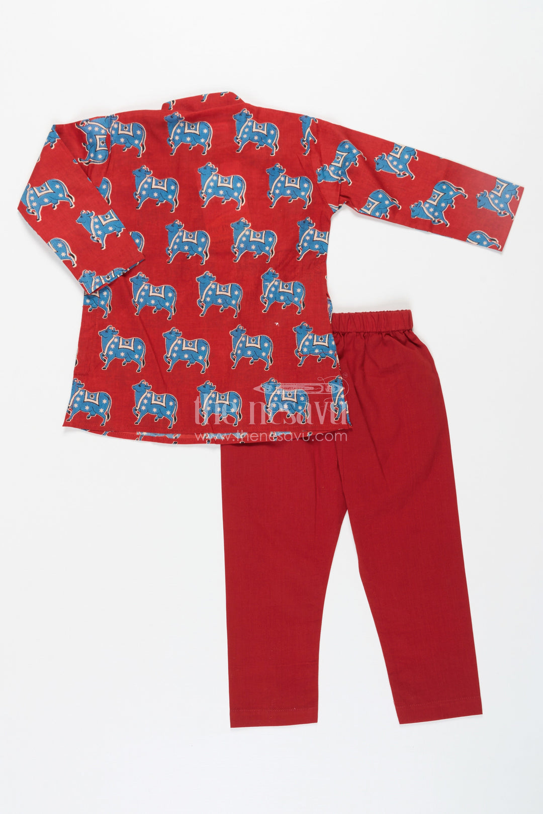 The Nesavu Boys Kurtha Set Boys Pichwai Cotton Kurta with Traditional Block Prints and Matching Pants in Red Nesavu Boys Pichwai Cotton Kurta Traditional Block Prints Matching Pants Red | The Nesavu