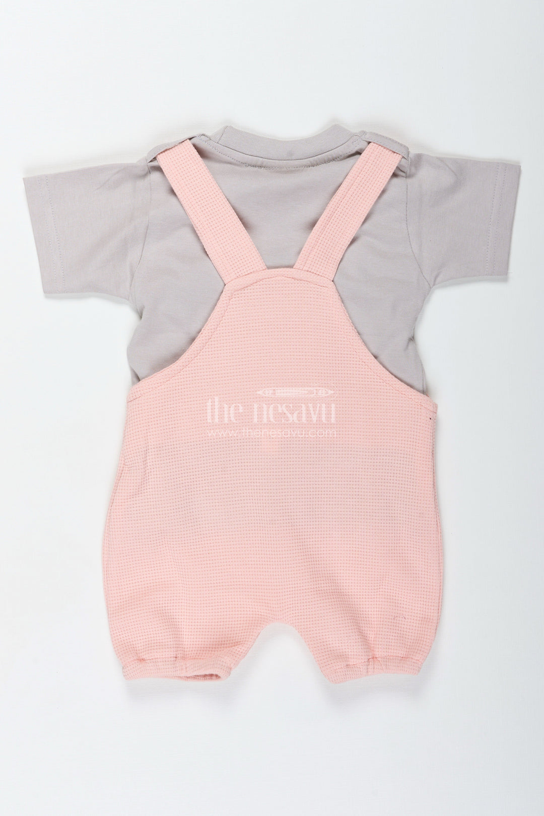 The Nesavu Boys Casual Set Boys Pink Casual Outfit in Cotton Waffle Knit with Embellished Dog Patch and Comfortable Overalls Nesavu Nesavu Boys Cotton Waffle Knit Pink Casual Outfit Dog Patch Soft Overalls