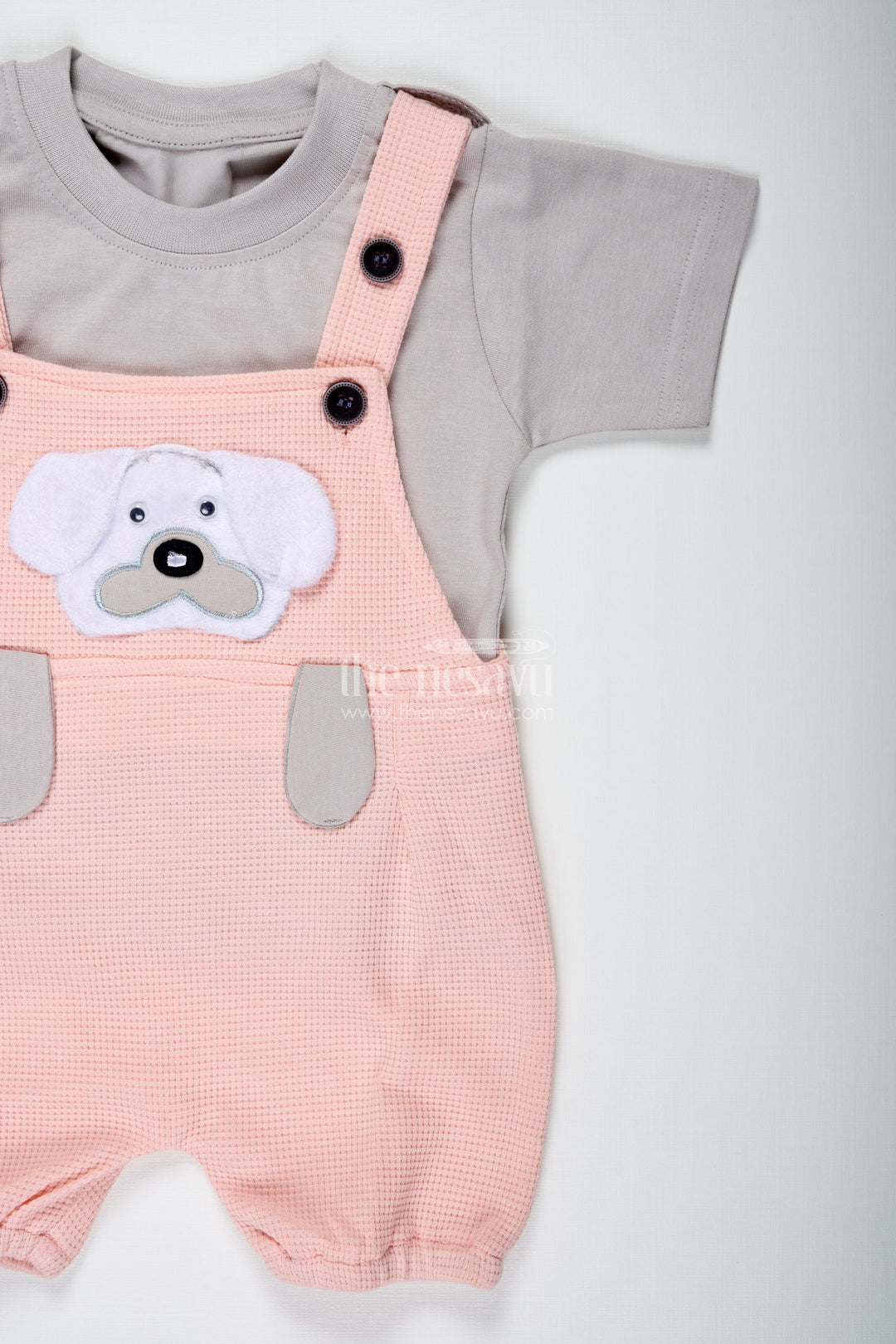 The Nesavu Boys Casual Set Boys Pink Casual Outfit in Cotton Waffle Knit with Embellished Dog Patch and Comfortable Overalls Nesavu Nesavu Boys Cotton Waffle Knit Pink Casual Outfit Dog Patch Soft Overalls