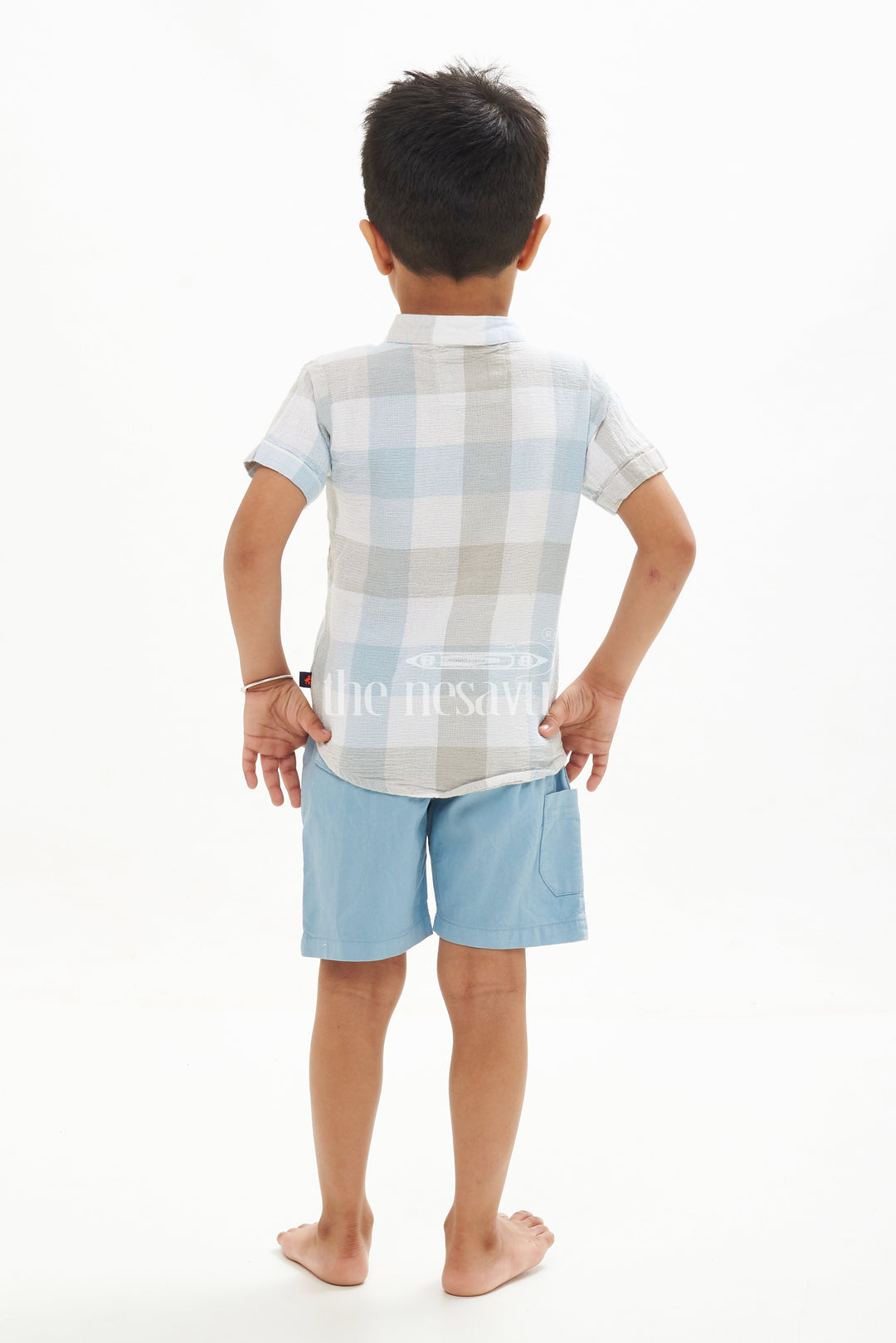 The Nesavu Boys Casual Set Boys' Plaid Checkered Shirt & Shorts Set - Beige/Grey Nesavu Boys' Plaid Checkered Shirt & Shorts Set - Beige/Grey - Sizes 1Y-5Y