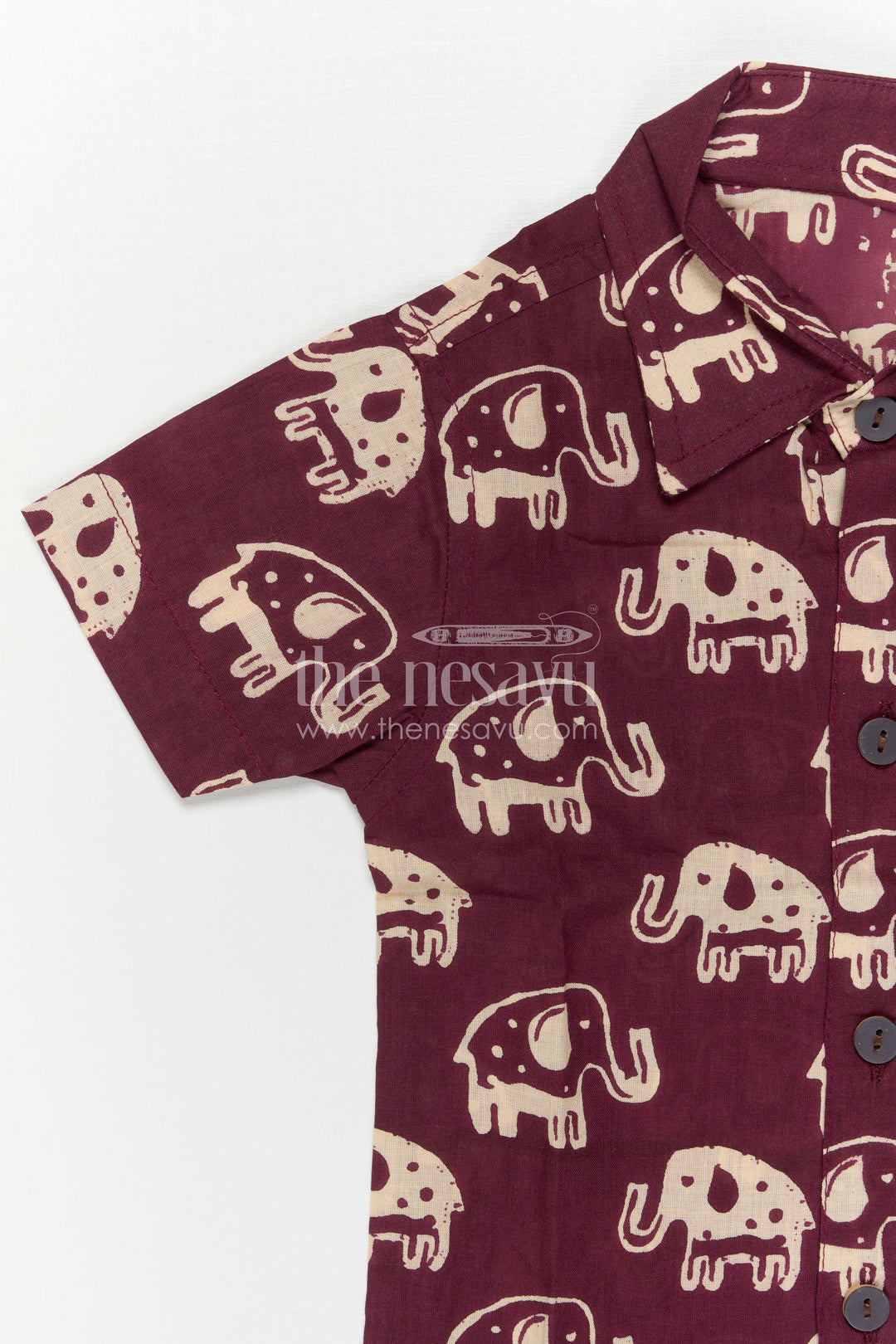 The Nesavu Boys Casual Set Boys Printed Co Ord Set for Casual Outings and Travel Wear Nesavu Nesavu Boys Cotton Co Ord Set For Casual Outings With Elephant Print Shirt And Shorts Summer Wear