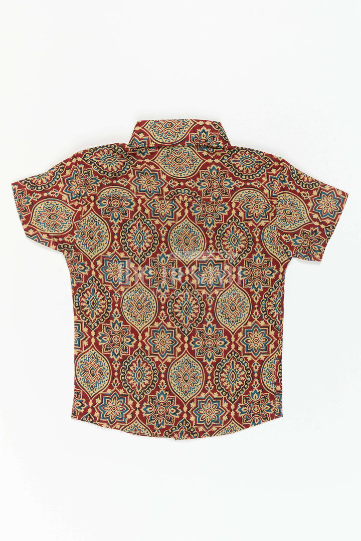 The Nesavu Boys Cotton Shirt Boys Printed Cotton Shirt for Casual Outings and Vacation Wear Nesavu Nesavu Boys Cotton Printed Shirt With Geometric Digital Print For Casual And Festive Outings