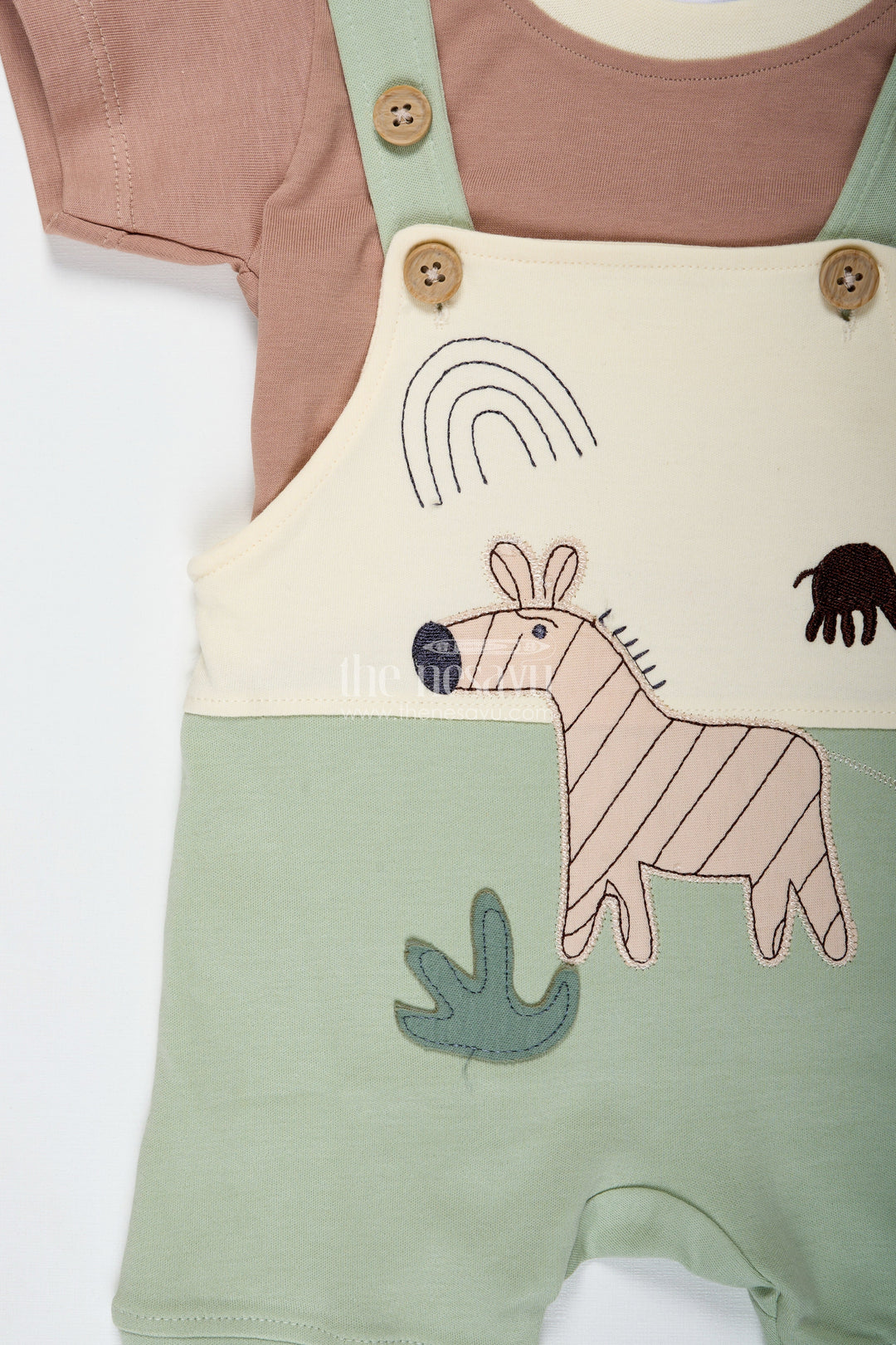 The Nesavu Boys Casual Set Boys Romper New Born Cotton Outfit with Safari Animal Embellishment and Green Shorts for Cozy Daily Style Nesavu Nesavu Boys Romper New Born Outfit Safari Animal Embellishment Soft Cotton Green Shorts