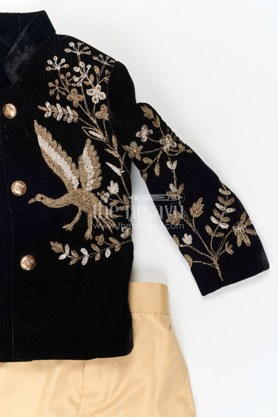 The Nesavu Boys Sherwani Boys Sherwani Set for Reception and Wedding Parties Nesavu Nesavu Boys Sherwani Set For Reception And Wedding Parties With Velvet Finish And Designer Embroidery