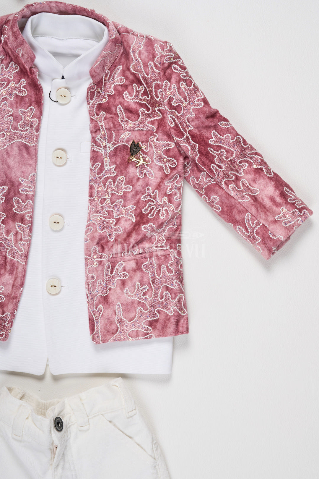 The Nesavu Boys Blazer Set Boys Sherwani Set in Pink Velvet with Embroidered Jacket and White Kurta Pyjama for Formal Occasions Nesavu Nesavu Boys Pink Velvet Sherwani Set Embroidered Jacket White Kurta Weddings Ceremonies