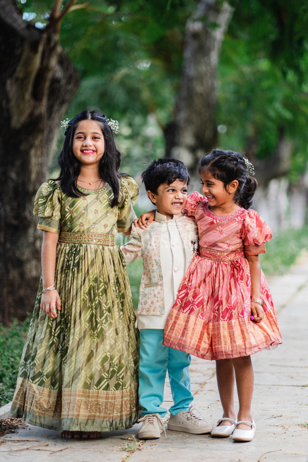 The Nesavu Boys Blazer Set Boys Sherwani Set with Pastel Floral Jacket and Blue Trousers for Weddings and Festivals Nesavu Nesavu Boys Sherwani Set Pastel Floral Jacket Blue Trousers Formal Occasions