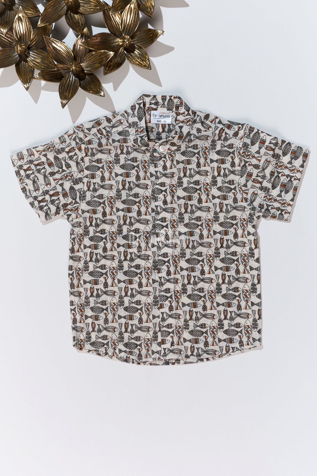 The Nesavu Boys Cotton Shirt Boys Shirt Casual Dresses in Cotton Block Print with Tribal Fish Design Nesavu 16 (1Y) / Blue BS244B-16 Boys Shirt Casual Dresses Cotton Block Print Ethnic Fish Pattern | The Nesavu