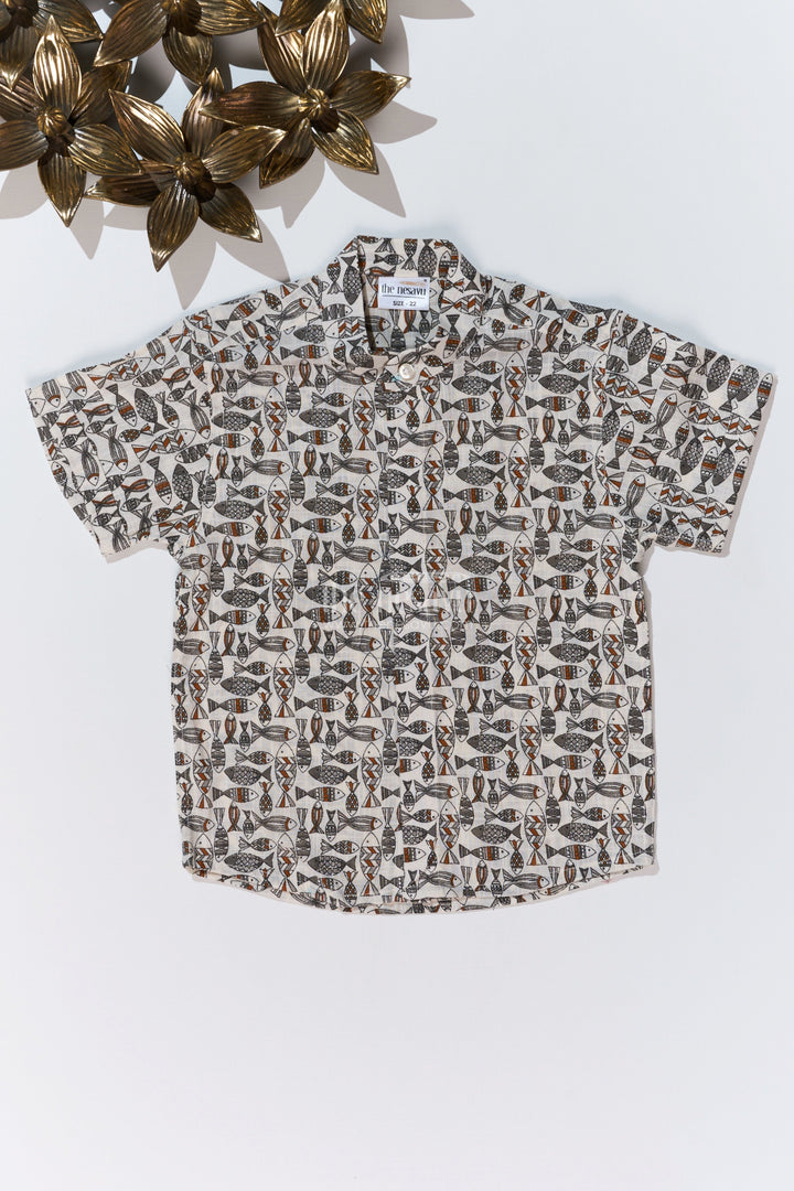 The Nesavu Boys Cotton Shirt Boys Shirt Casual Dresses in Cotton Block Print with Tribal Fish Design Nesavu 16 (1Y) / Blue BS244B-16 Boys Shirt Casual Dresses Cotton Block Print Ethnic Fish Pattern | The Nesavu