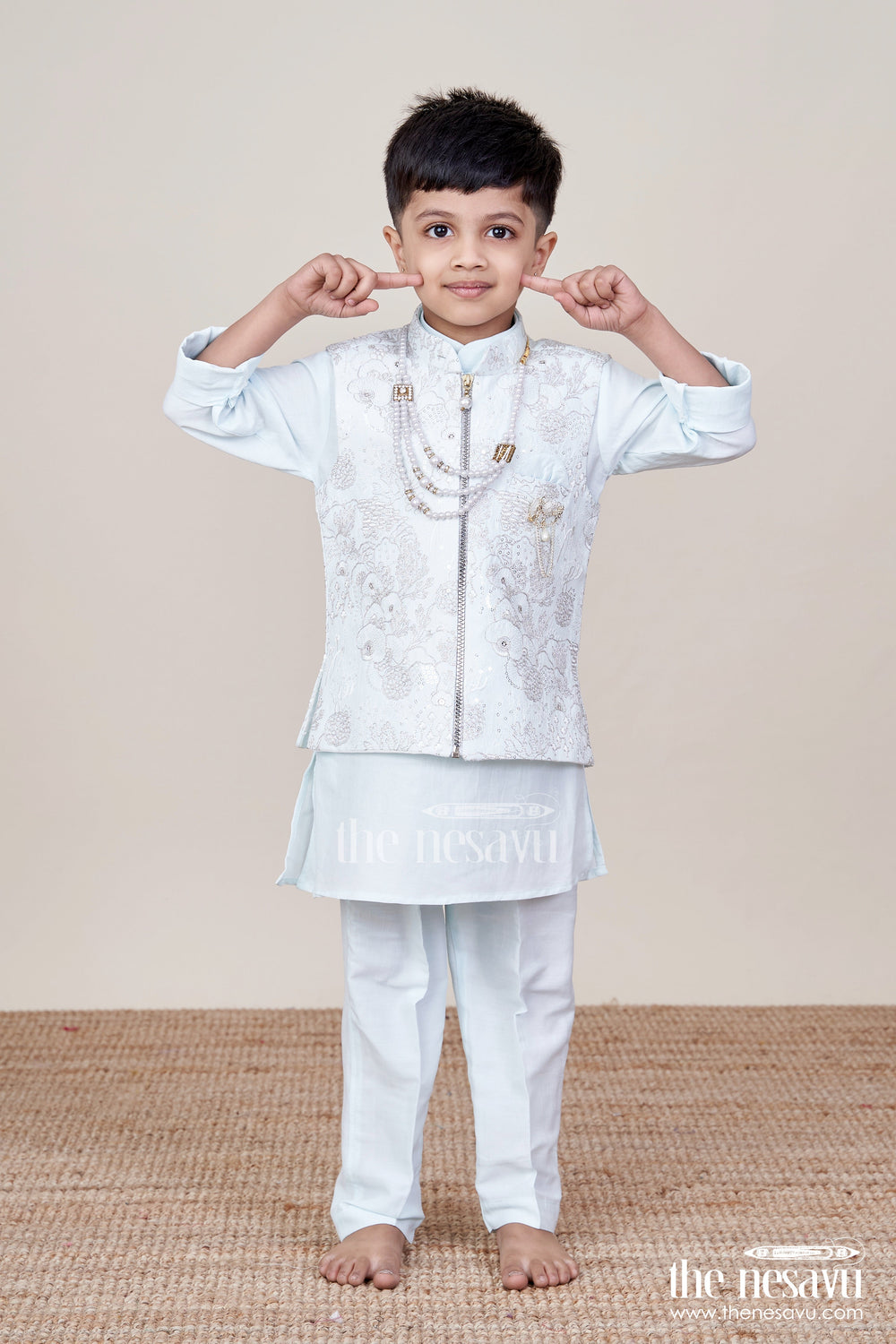 The Nesavu Boys Jacket Sets Boys Silk Blend Jacket Set for Festive Occasions and Weddings Nesavu Nesavu boys silk blend jacket set embroidered designer jacket weddings festive occasions
