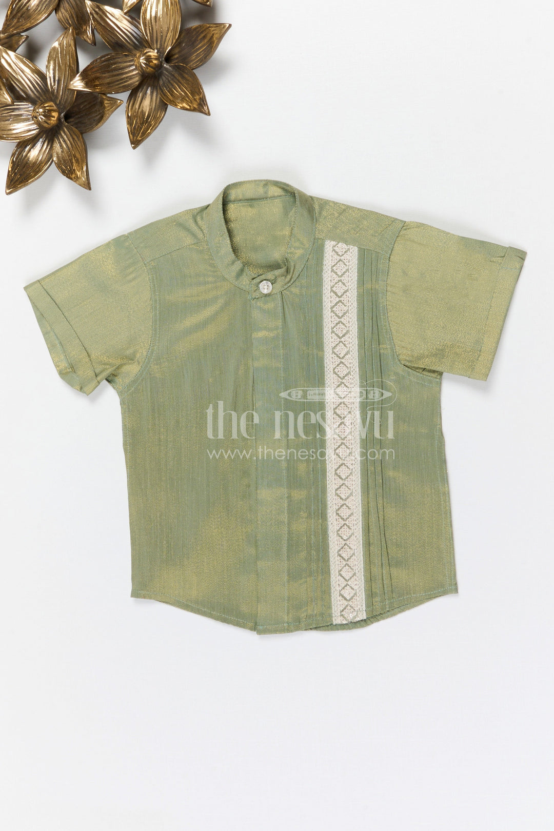 The Nesavu Boys Silk Shirt Boys Silk Shirt for Festive and Traditional Occasions Nesavu 14 (6M) / Green / Silk Blend BS414A-14 Nesavu boys tissue silk festive shirt with woven front detail