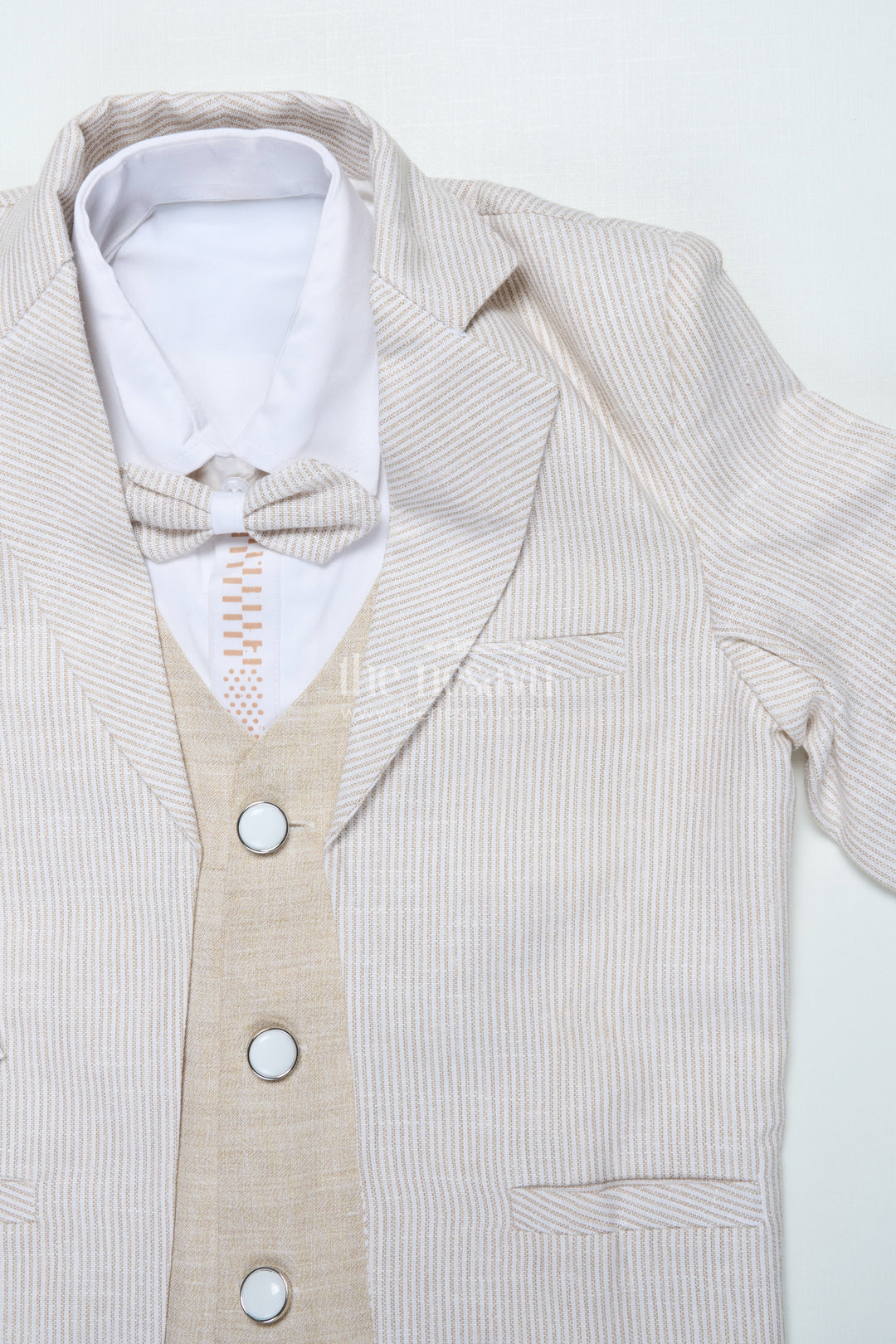 The Nesavu Boys Jacket Sets Boys Three-Piece Blazer Set with Bow Tie for Weddings and Celebrations Nesavu Nesavu boys striped cotton blazer suit bow tie wedding celebrations