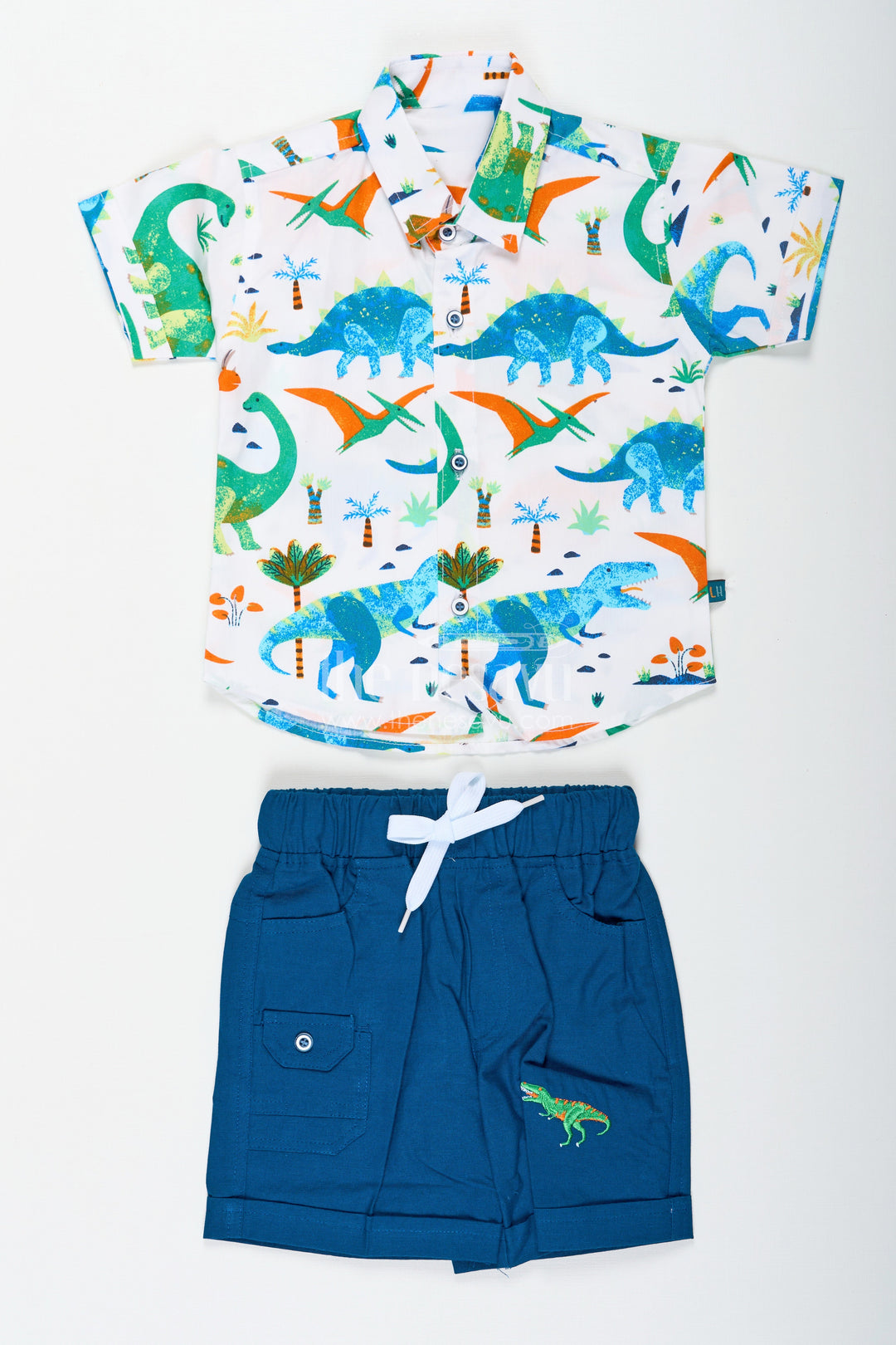 The Nesavu Boys Casual Set Boys Wear Casual Clothes Set with Dinosaur Digital Print Shirt and Navy Cargo Shorts Nesavu 14 (6M) / Cream BCS248A-14 Boys Wear Casual Clothes Set Dinosaur Print Shirt Navy Blue Shorts | The Nesavu