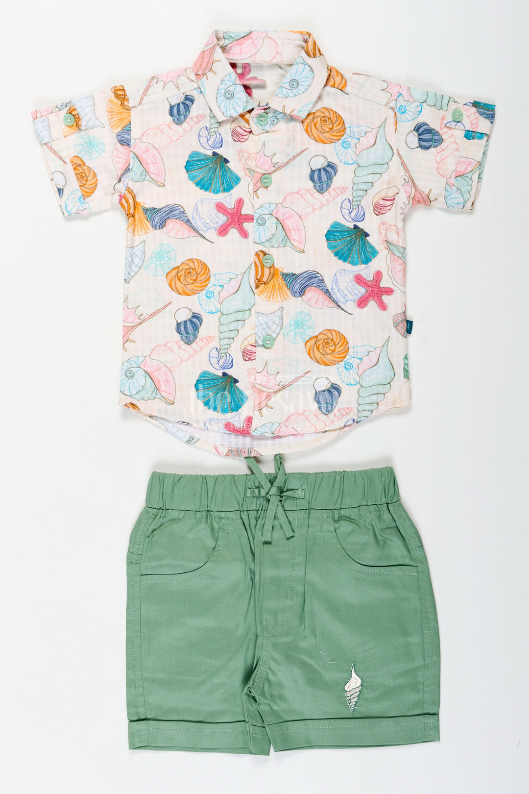 The Nesavu Boys Casual Set Boys Western Dress Casual Cotton Set with Seashell Printed Shirt and Olive Green Shorts Nesavu Boys Western Dress Casual Set Seashell Print Shirt Olive Green Cotton Shorts | The Nesavu