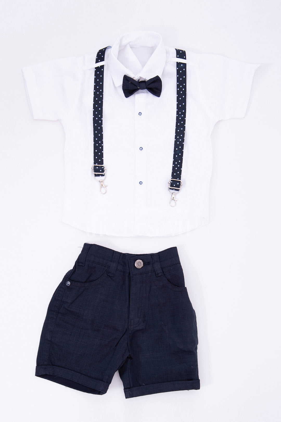 The Nesavu Boys Casual Set Boys' White & Black Suspender Shorts Set Nesavu 14 (6M) / White BCS086A-14 Boys' White & Black Suspender Shorts Set - Smart Casual Outfit