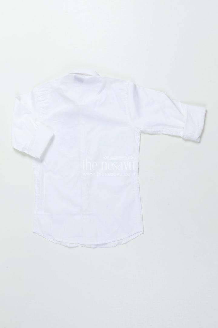 The Nesavu Boys Cotton Shirt Boys White Cotton Shirt with Multicolor Wolf Face Print Trendy Smart Casual Nesavu Boys white shirt multicolor wolf print cotton blend smart casual shirt