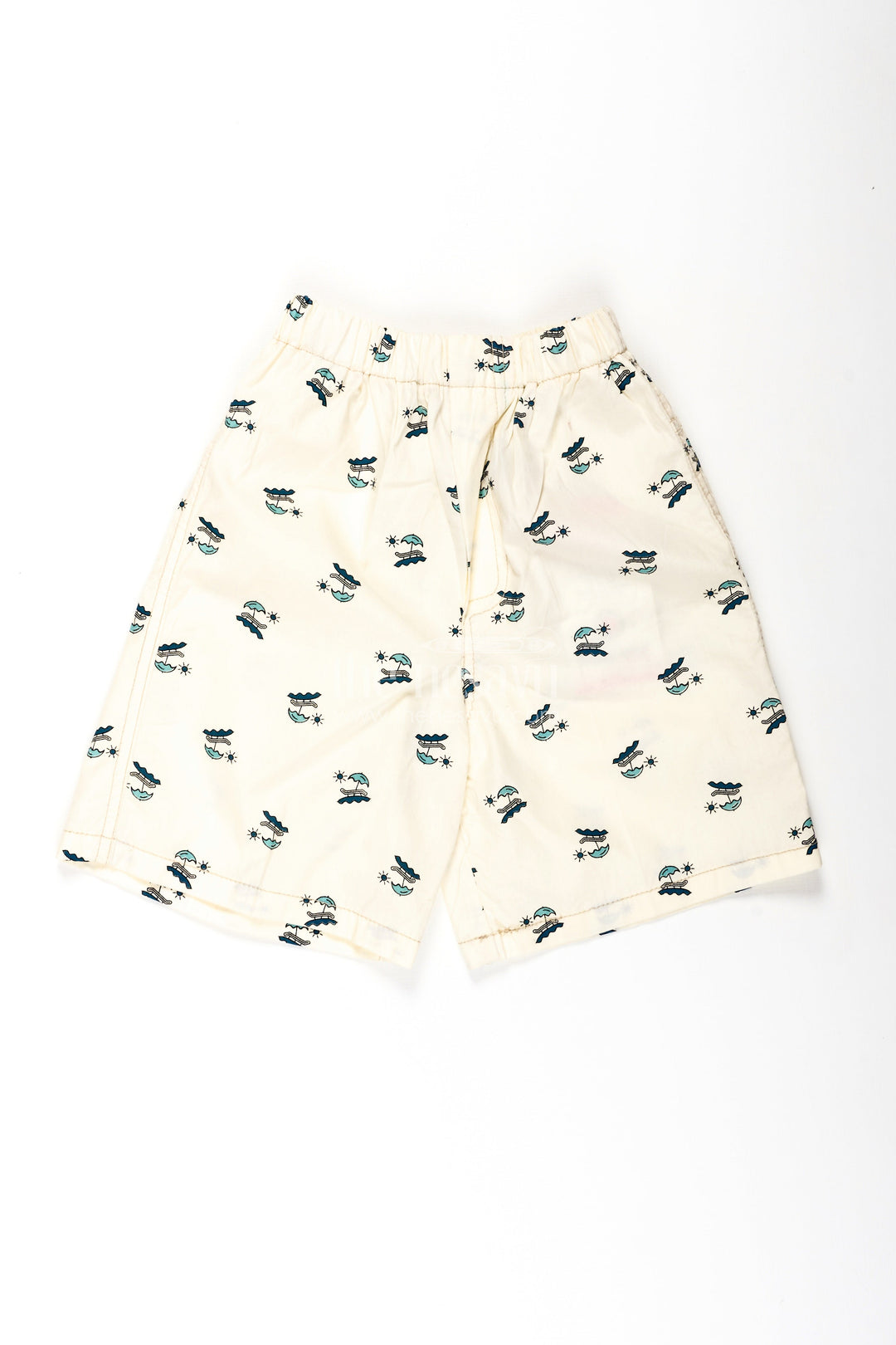 The Nesavu Boys Shorts Boys White Cotton White Cotton Shorts with Beach Holiday Print and Soft All Over Digital Design Nesavu 18 (2Y) / White BWS043A-18 Nesavu Boys White Cotton Shorts Beach Print Comfortable Fit Everyday Summer Style