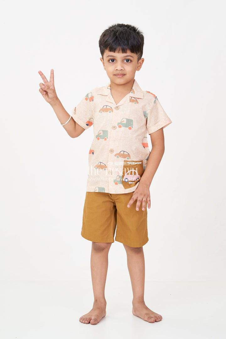 The Nesavu Boys Casual Set Casual Decent Dress for Boys with Car Printed Cotton Shirt and Mustard Shorts for Daywear Nesavu 20 (3Y) / Peach BCS255A-20 Boys Casual Decent Dress Car Print Shirt Mustard Cotton Shorts | The Nesavu