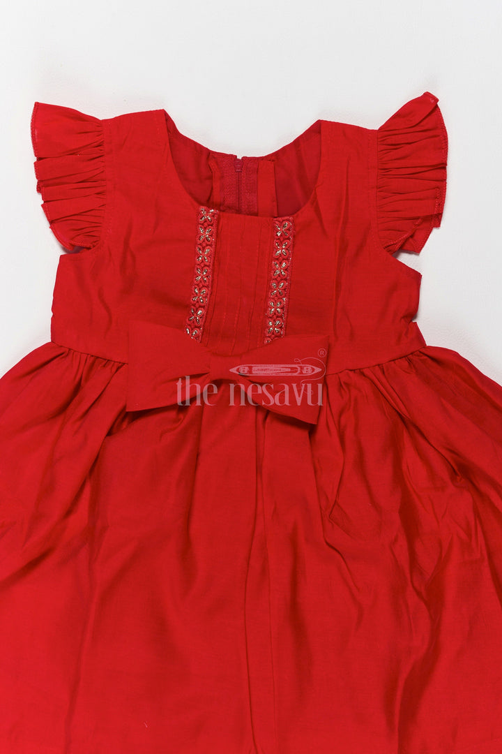 The Nesavu Girls Fancy Frock Charming Red Girls Georgette Dress with Elegant Bow and Pleated Sleeves Nesavu Nesavu Stunning Red Girls Georgette Dress Bow Pleated Sleeves Christmas