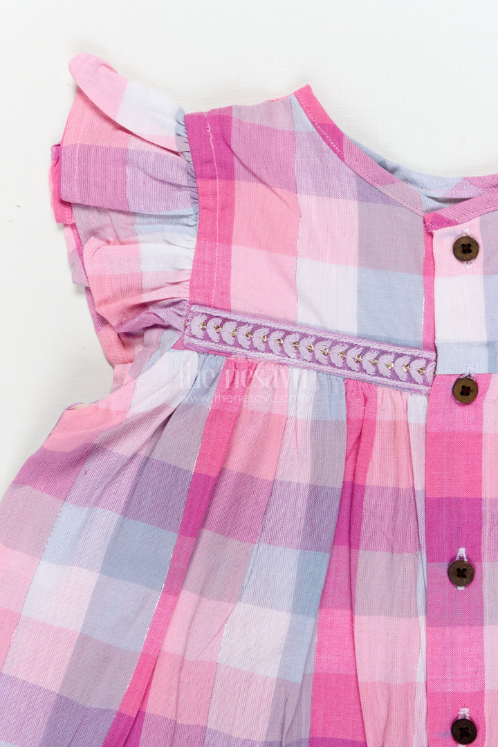 The Nesavu Girls Cotton Frock Checked Cotton Frock for Toddler Girls for School and Casual Days Nesavu Nesavu checked cotton frock for toddler girls for schoolwear and casual everyday dressing