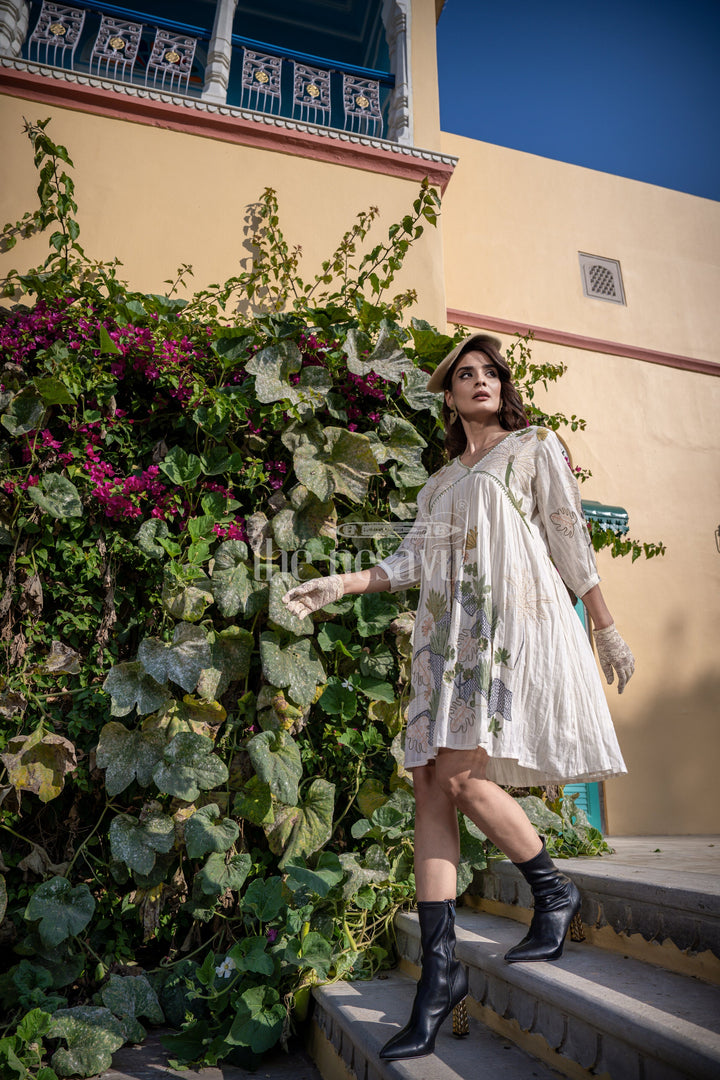 The Nesavu Womens Flared Kurthas Chiffon Christmas Party Wear Womens Dresses with Floral Embroidery and Flared Design Nesavu Chiffon Christmas Party Wear Womens Dresses Vibrant Embroidery Flared Style | The Nesavu