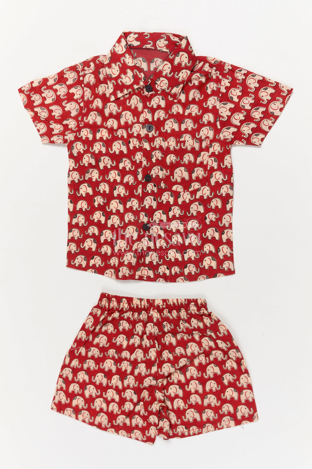 The Nesavu Boys Casual Set Cotton Casual Set for Toddler Boys with All-over Elephant Print Nesavu 16 (1Y) / Maroon BCS550B-16 Nesavu toddler boys cotton casual set with elephant print – playful and breathable daily wear