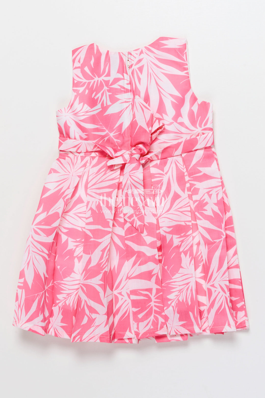 The Nesavu Girls Cotton Frock Cotton Frock with Jacket for Girls To Wear On Outings and Casual Days Nesavu Nesavu cotton frock digital print detachable jacket girls casual outings