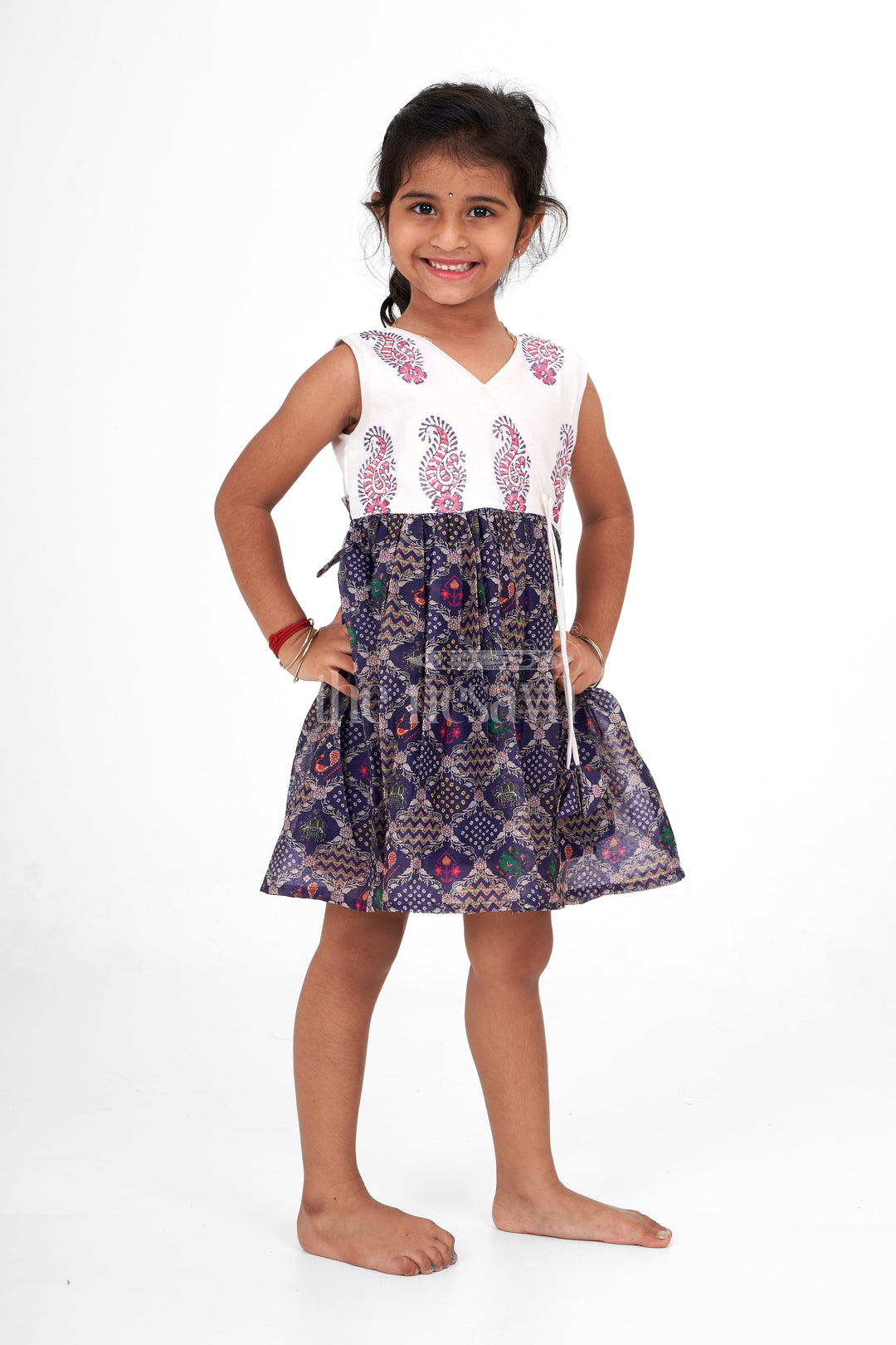 The Nesavu Girls Cotton Frock Cotton Ladies Frock with Chanderi Silk Cotton and Embroidery, Ideal for Family Gatherings and Summer Events Nesavu Cotton Ladies Frock Chanderi Silk Cotton Nesavu Perfect Summer Family Gatherings Casual Events