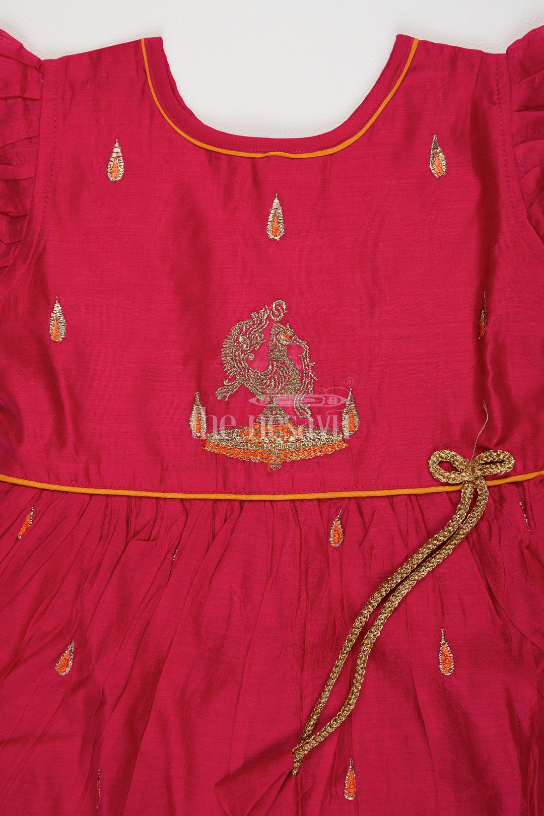 The Nesavu Girls Cotton Frock Cotton Short Frock for Ladies with Chanderi Silk and Traditional Embroidery, Perfect for Festivals and Family Gatherings Nesavu Cotton Short Frock Ladies Chanderi Silk Embroidery Nesavu Ideal Diwali Family Celebrations