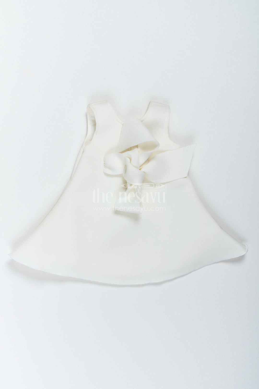 The Nesavu Girls Fancy Party Frock Designer Frock for Girls in White for Celebrations and Photos Nesavu Nesavu Designer Frock For Girls In White For Joyful Occasions