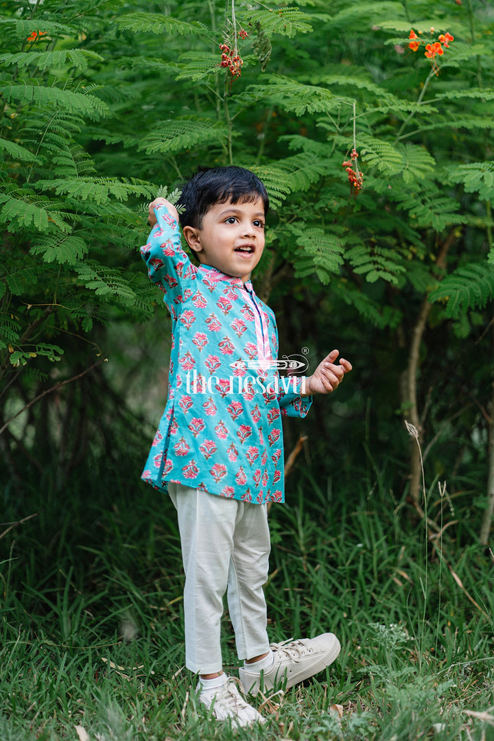 The Nesavu Boys Kurtha Set Designer Neck Floral Printed Blue Cotton Kurta And Pyjama For Little Boys Nesavu 16 (1Y) / Blue / Cotton BES272-16 Daily Wear Kurta Pyjama For Boys| Fresh Collection| The Nesavu