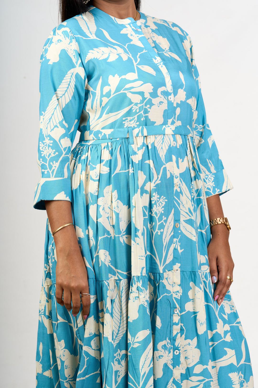 The Nesavu Womens Flared Kurthas Elegant Crepe Birthday Dresses for Women with Floral Print and Maxi Flared Design Nesavu Crepe Birthday Dresses Women Floral Print Maxi-Length Flared Fit | The Nesavu