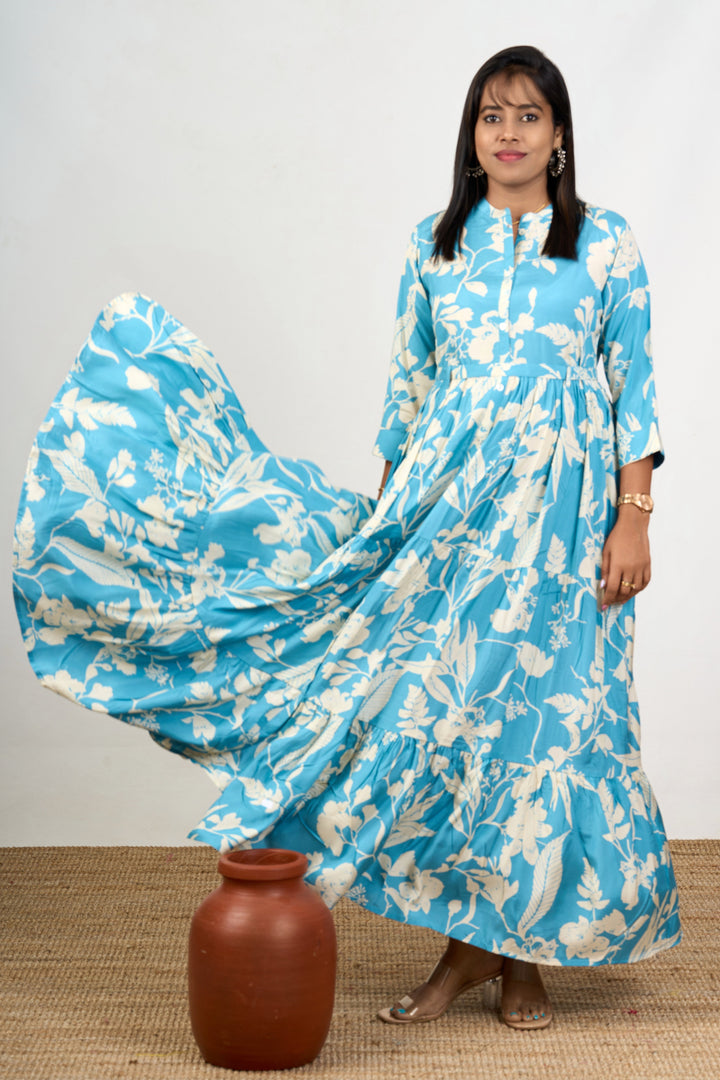 The Nesavu Womens Flared Kurthas Elegant Crepe Birthday Dresses for Women with Floral Print and Maxi Flared Design Nesavu Crepe Birthday Dresses Women Floral Print Maxi-Length Flared Fit | The Nesavu